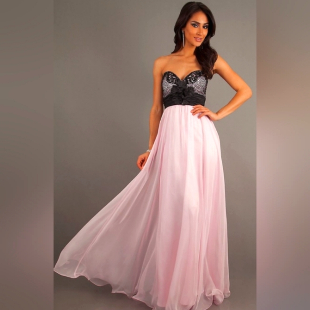 🌟BNWT🌟 🩷pink+black size 6 ball gown🩷 🪩Y2K style PROM DRESS🪩